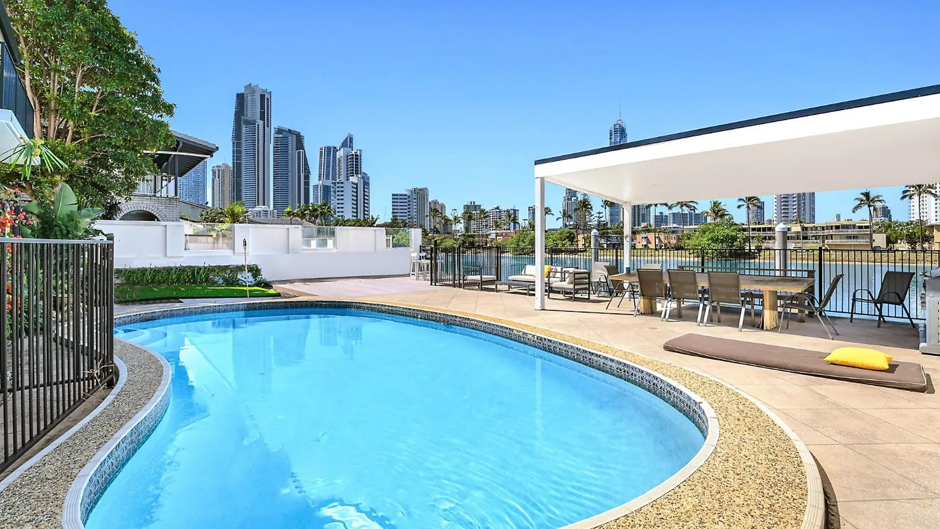 Riverside 3Bedroom Sunny House In Surfers Paradise Gold Coast